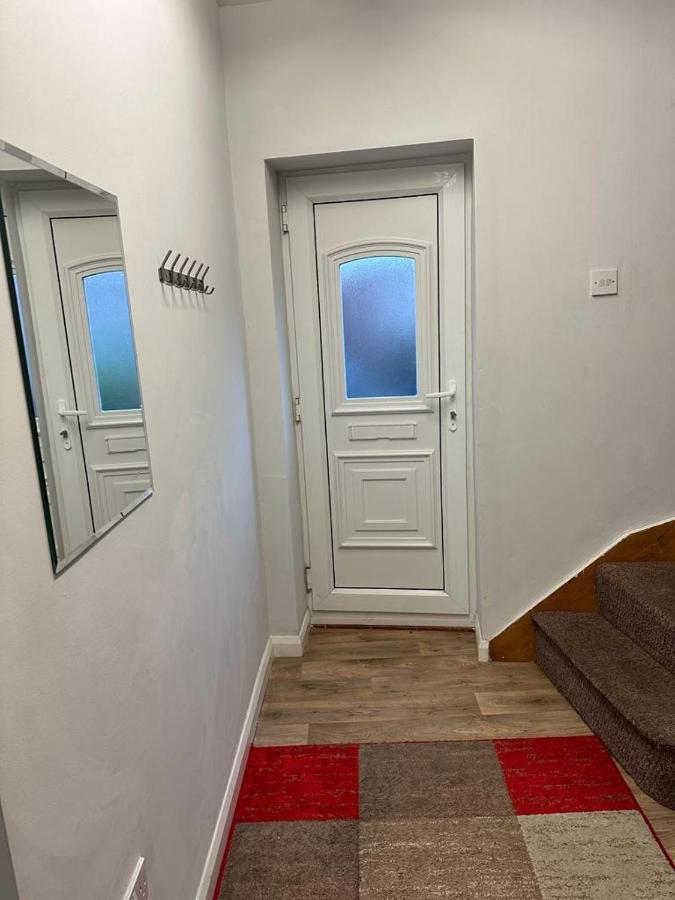 Ecclesall Apartment